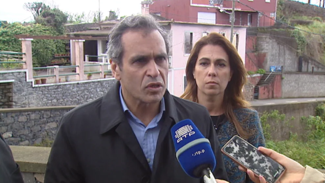 PS enaltece testes aéreos ao combate a incêndios