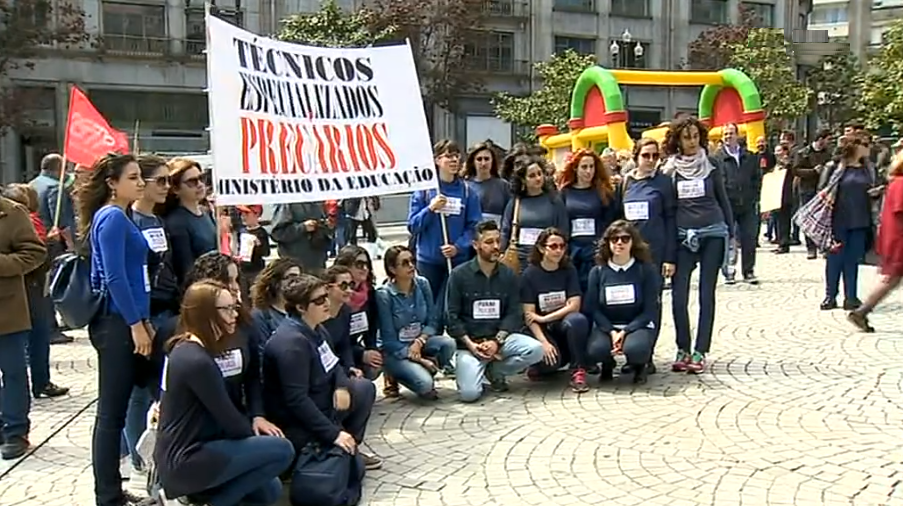 Regularização de trabalhadores precários