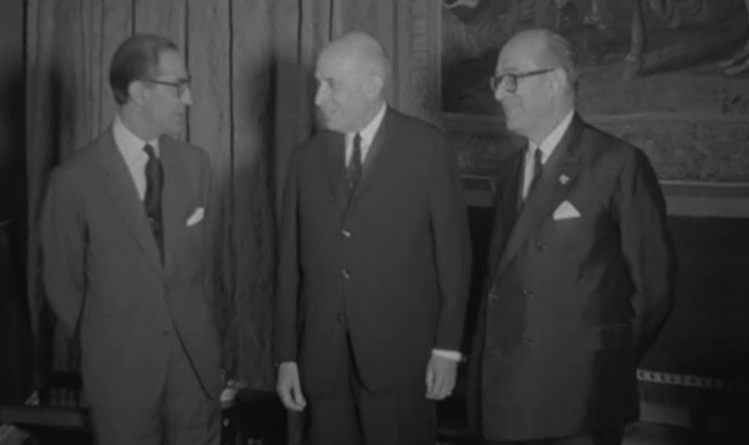 Encontro de Alberto Ullastres com Américo Tomás