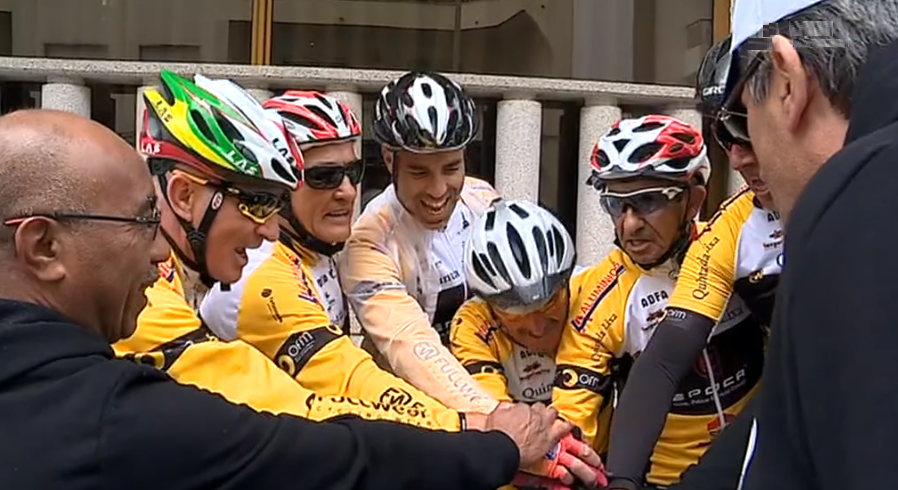 Militares em bicicleta em peregrinação a Fátima