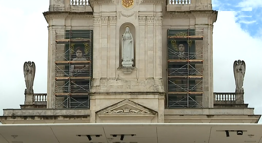 Preparativos para as celebrações em Fátima