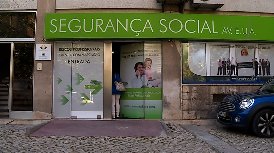 Vieira da Silva preocupado com a Segurança Social