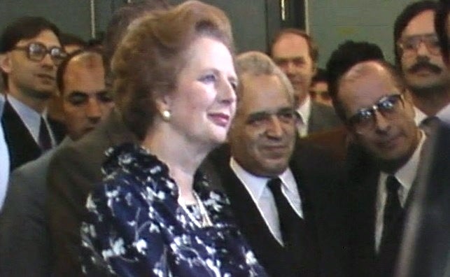 Margaret Thatcher visita exposição da Timex
