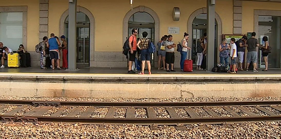 Comboios sem ar condicionado