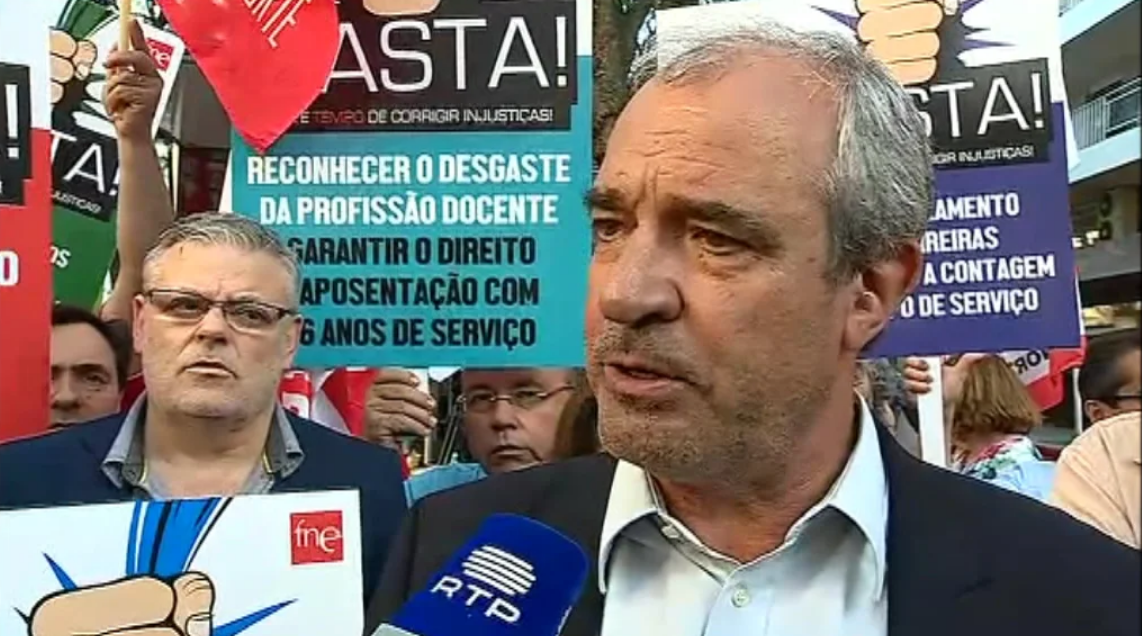 Vigília dos sindicatos da Educação