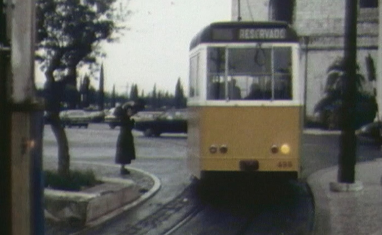 Elétricos com cobrança automática de bilhete