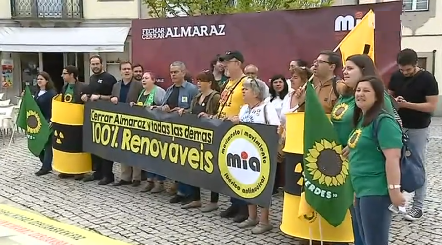 Manifestação contra Central Nuclear de Almaraz