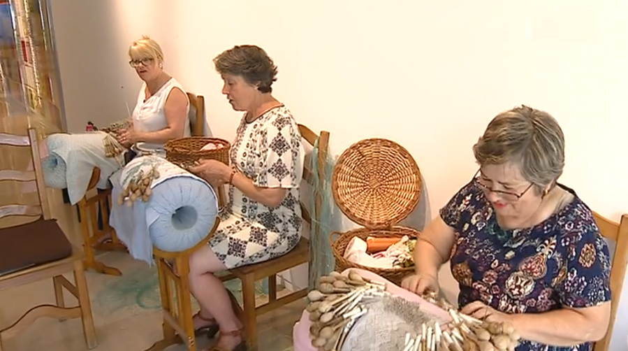 Renda de Bilros com rede de pesca II