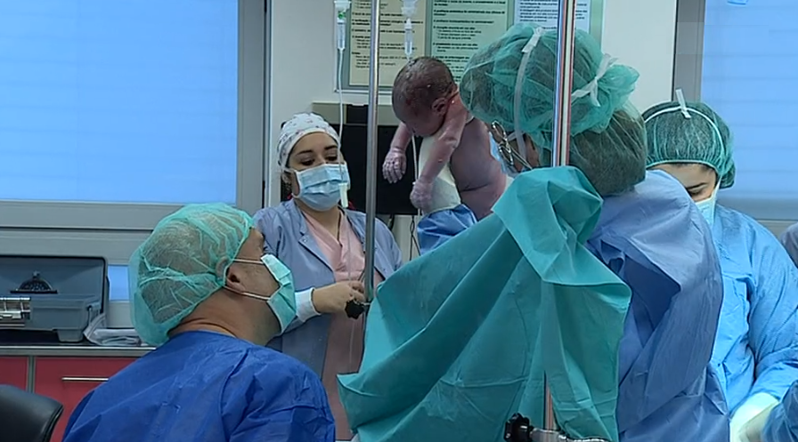 Enfermeiros ameaçam fazer greve