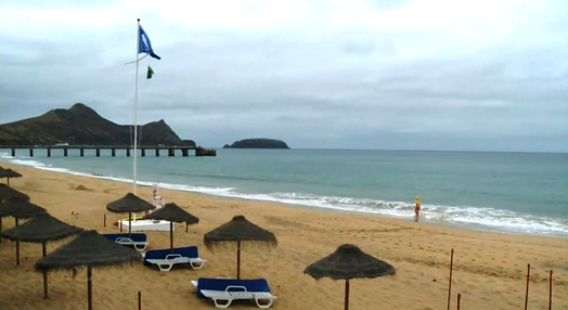 Praia da Fontinha com Bandeira Azul