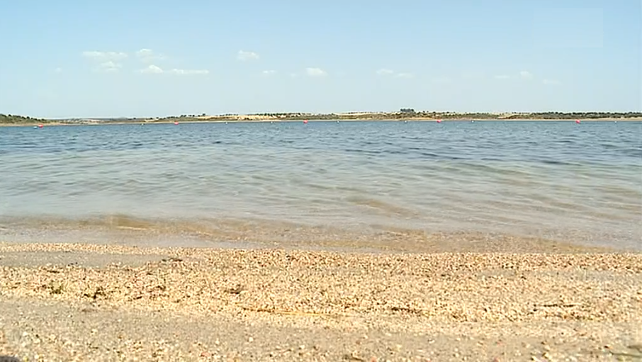 Praia fluvial no Alqueva