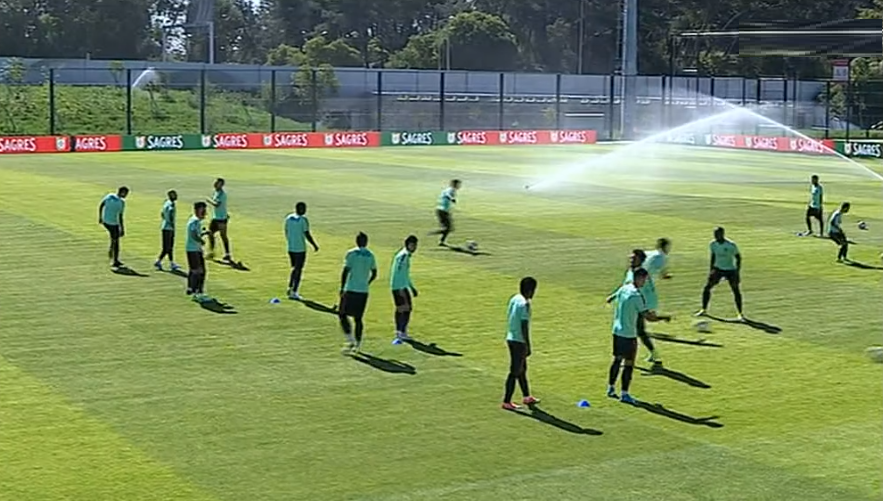 Futebol: Treino da Seleção Nacional