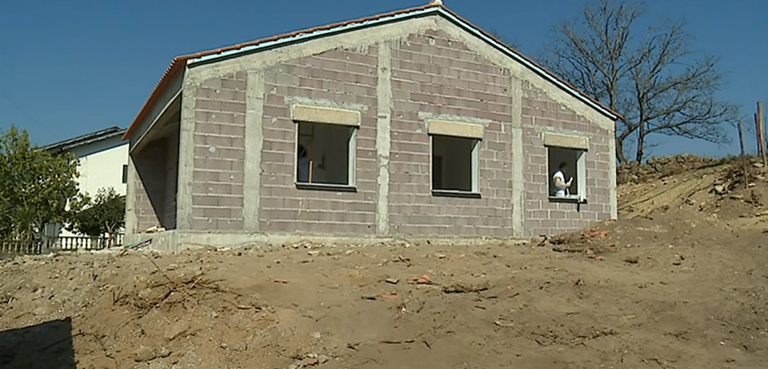 Recuperação de habitações em Tondela