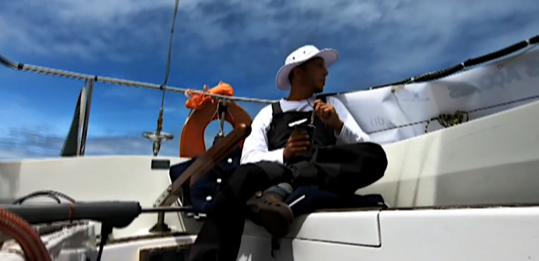 Volta aos Açores contra as Dependências