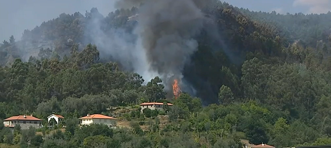 Incêndio na Póvoa do Lanhoso