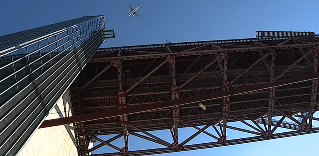 Pilar 7 da Ponte 25 de Abril