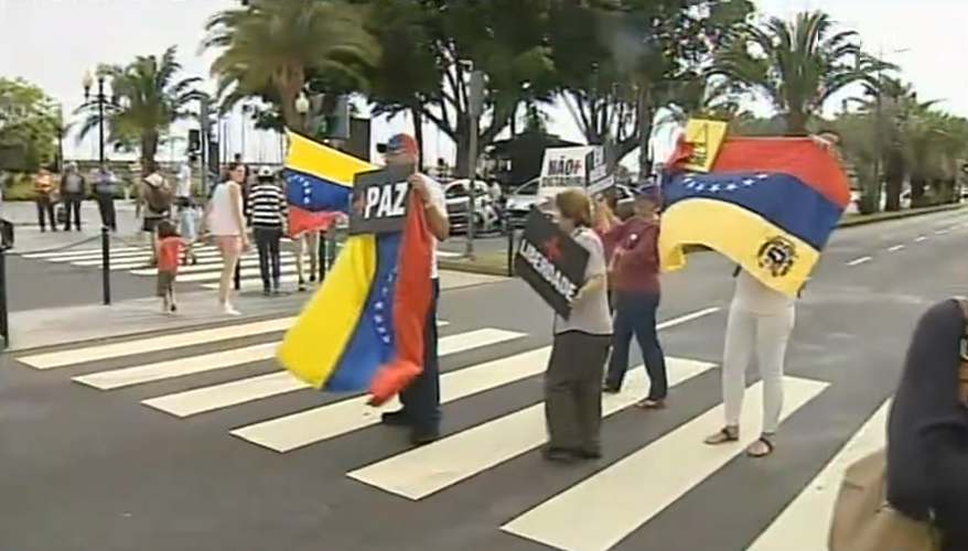 Buzinão de apoio à Venezuela