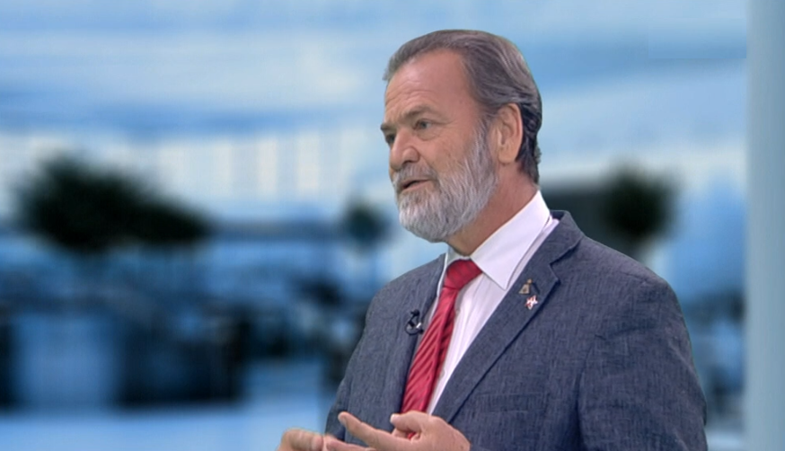 Entrevista a Durval Ângelo