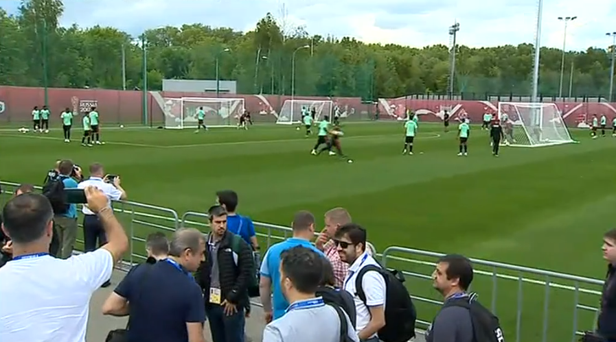 Futebol: Treino da seleção nacional