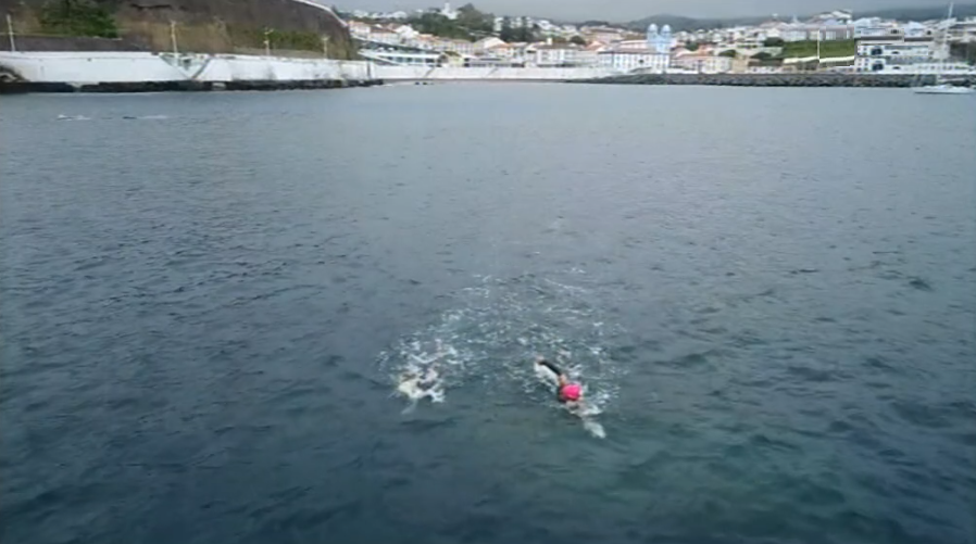 Travessia a nado entre as Ilhas dos Açores