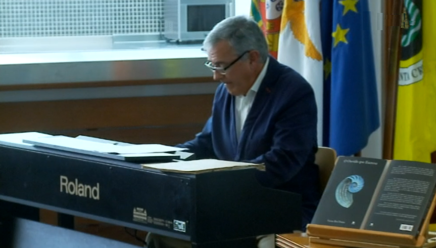 Lançamento do livro “O Ouvido Que Escreve”