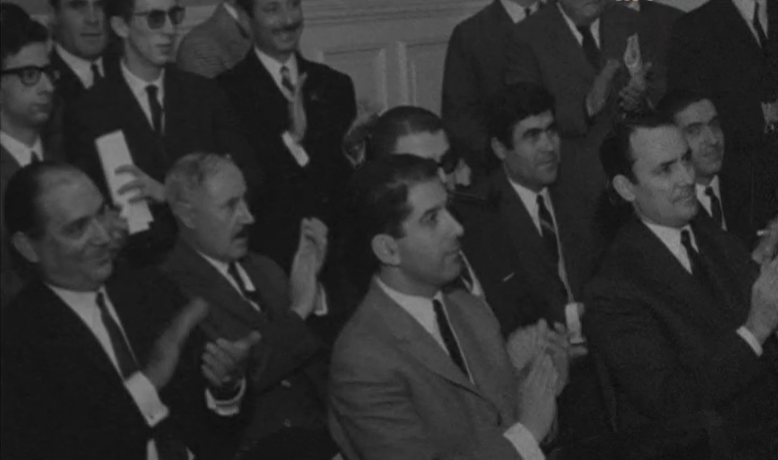 Entrega de brevetes a pilotos civis formados pelo Aero Club de Portugal