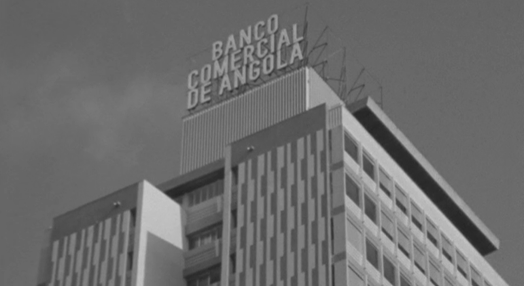 Inauguração do edifício do Banco Comercial de Angola