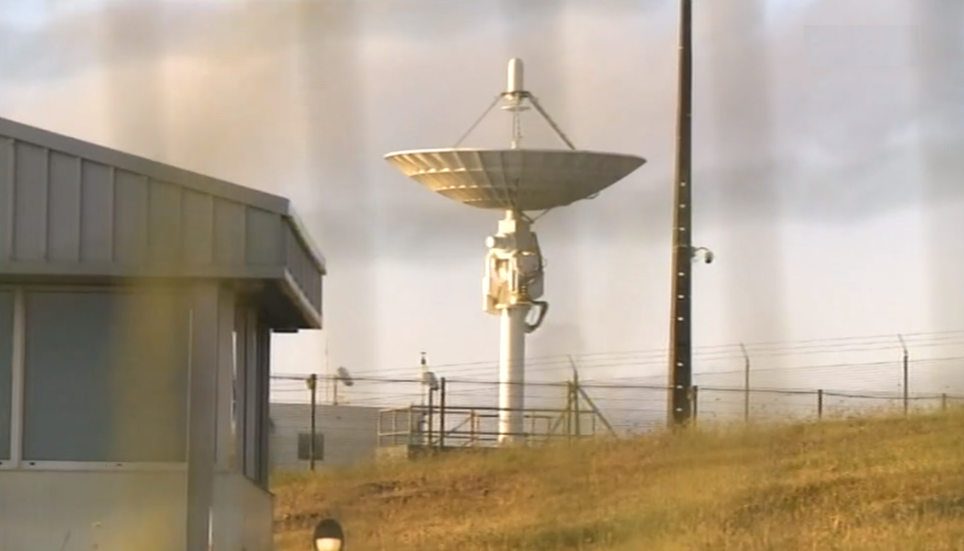 Instalação de antena aeroespacial em Santa Maria