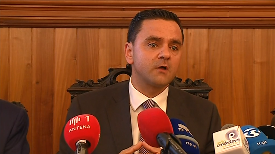 Governo reúne com autarcas de concelhos afetados pelos incêndios