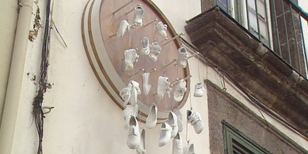 Projeto municipal de arte urbana “Adote uma Loja” no Funchal