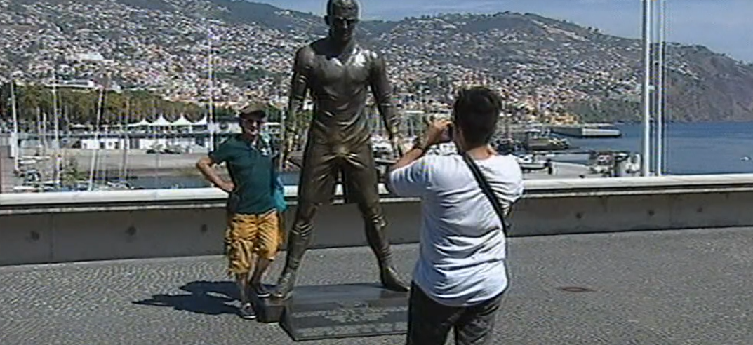 Miguel Albuquerque comenta o impacto da acusação a CR7