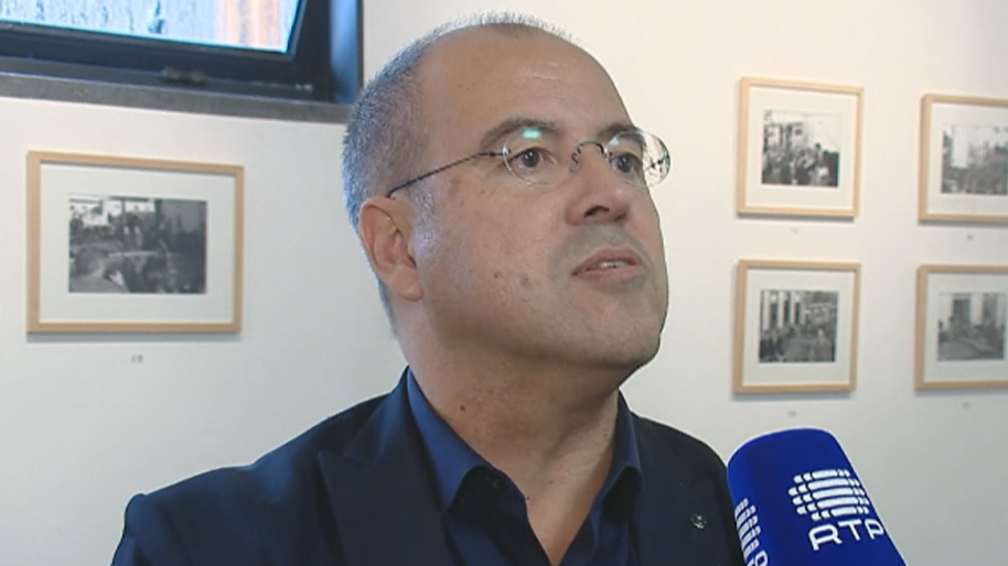 Conferência “Humor como Contrapoder”