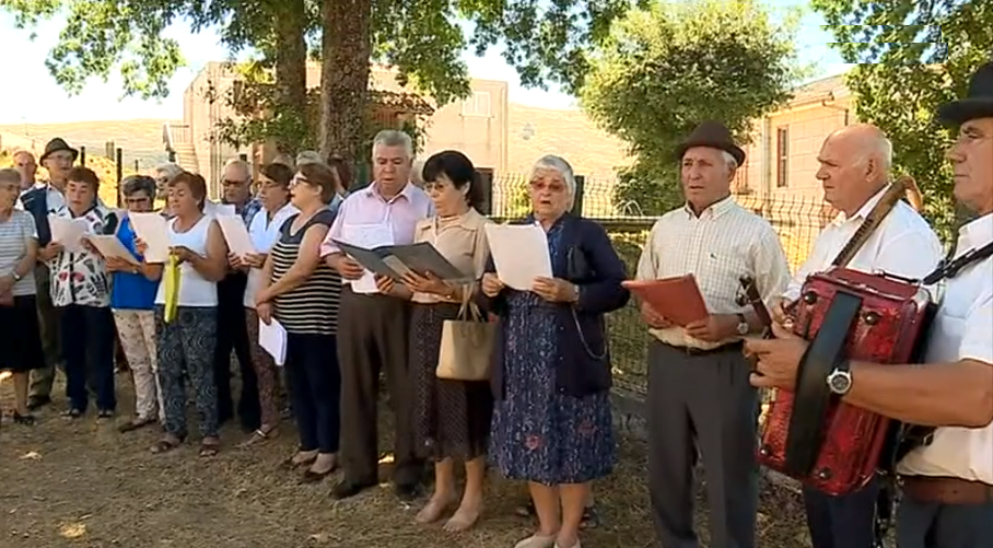 Angariação de fundos para carrinha em Ribeira de Pena