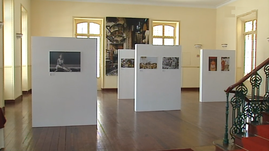 Exposição “Divino em Objetiva 16”