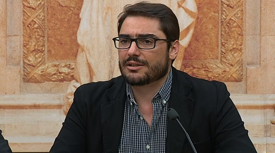 Conferência de imprensa de João Oliveira