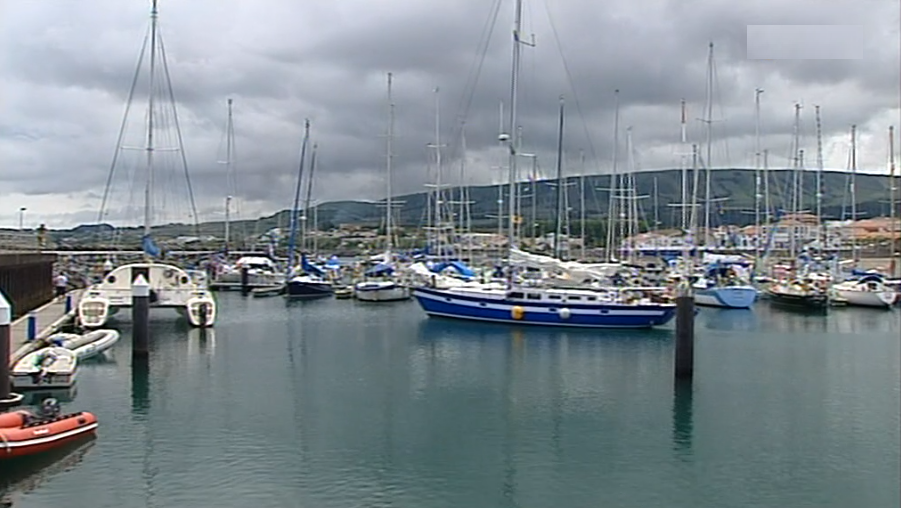 Marinas açorianas lotadas