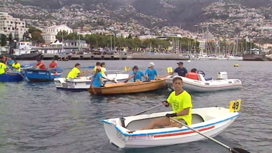 Regata de canoas tradicionais da Madeira