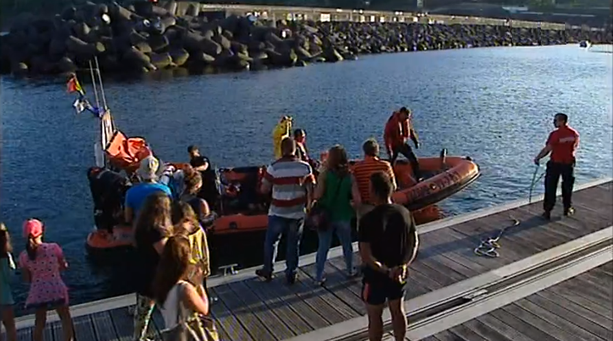 Travessia a nado entre as Ilhas de São Jorge e Terceira