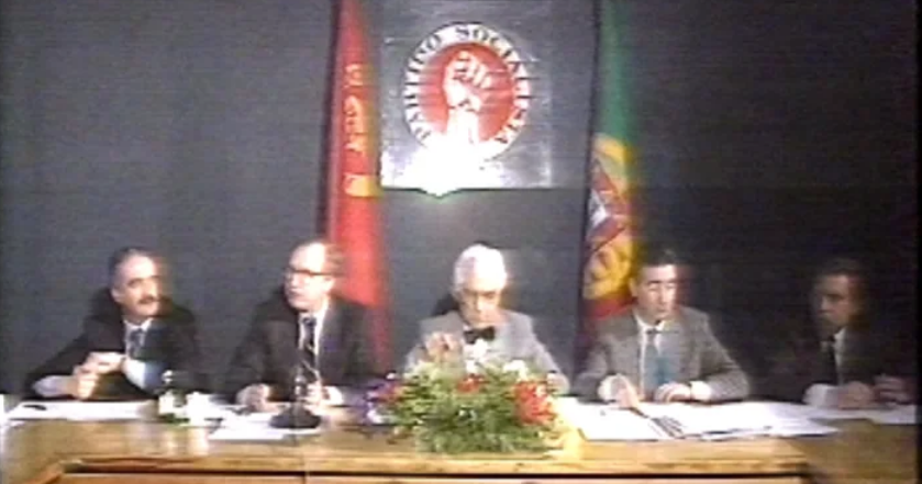 PS critica a política de saúde do governo