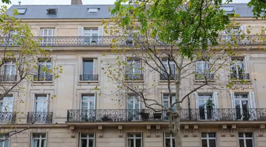 Vida de José Sócrates em Paris