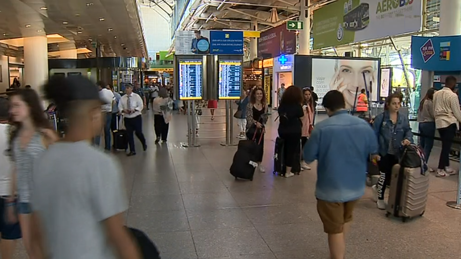 Aeroporto de Lisboa bate recorde anual de passageiros