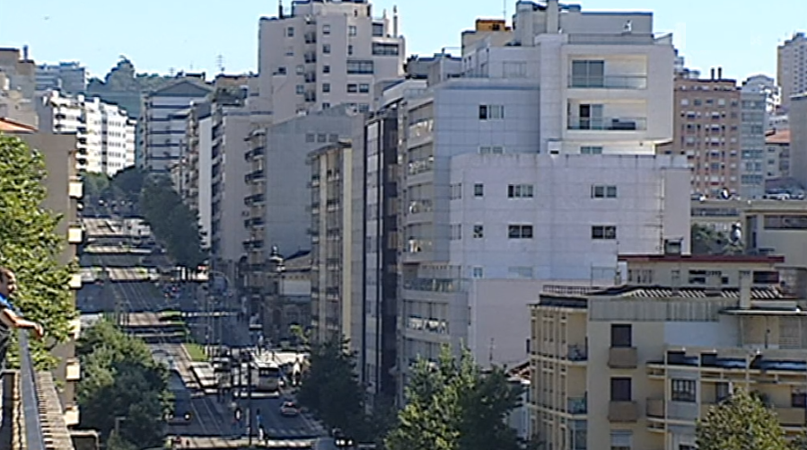 Imposto adicional ao IMI