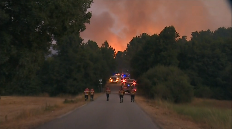 Incêndio florestal em Chaves
