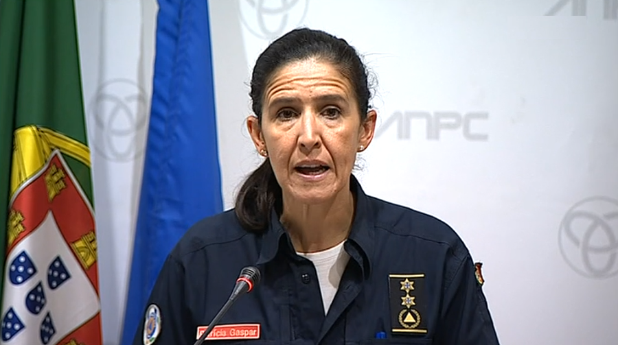 Conferência de imprensa da Proteção Civil