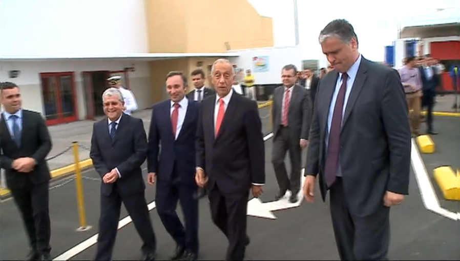 PR visita o porto oceânico da Praia da Vitória