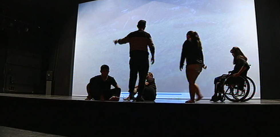 Ensaio do Grupo Dançando com a Diferença