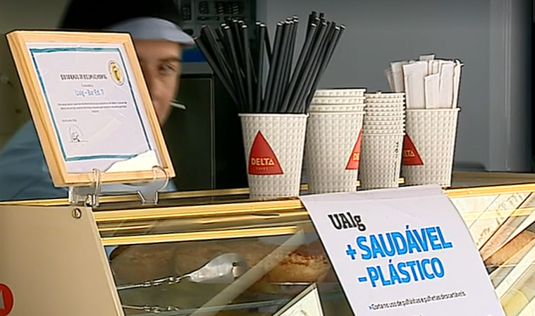 Combate ao plástico