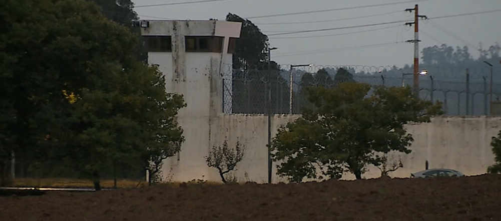 Morte de guarda prisional