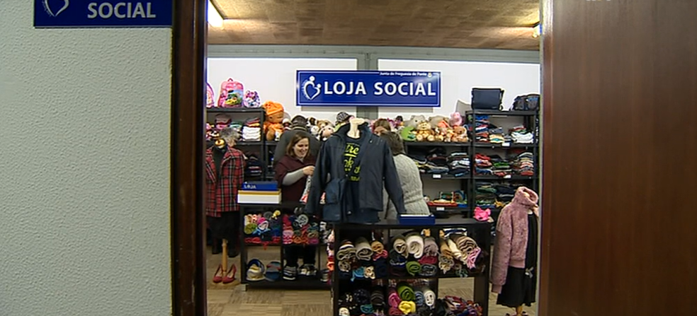 Autarcas solidários