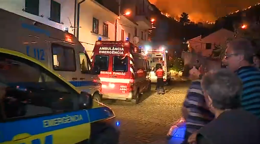 Acidente com autotanque dos bombeiros no Fundão